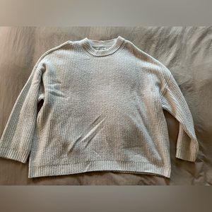 Very soft oversized white cream knit sweater from American eagle. XL